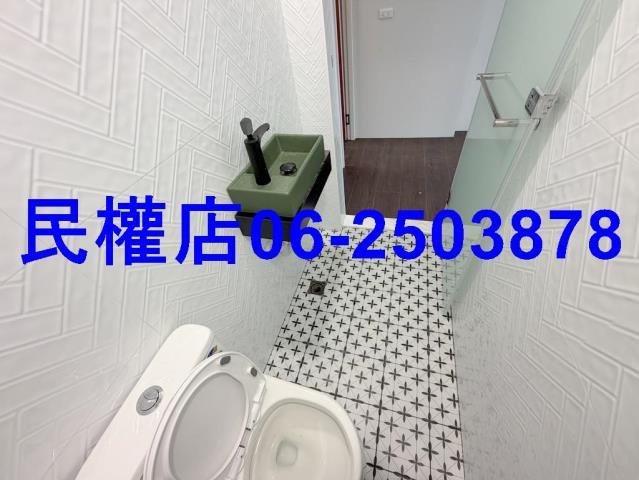 中西區透天-5